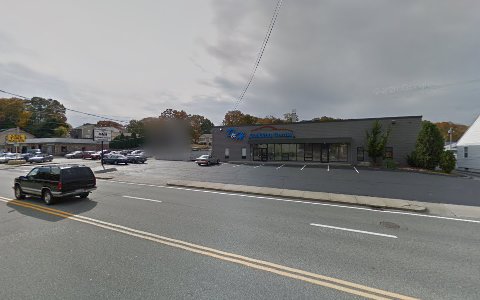 Auto Body Shop «D&H Collision Center», reviews and photos, 1783 Elmwood Ave, Warwick, RI 02888, USA