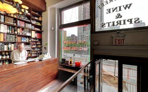 Liquor Store «West Street Wine & Spirits», reviews and photos, 56 West St, New York, NY 10006, USA