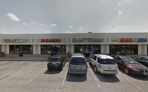 Dry Cleaner «Village One Hour Cleaner», reviews and photos, 576 W Dussel Dr, Maumee, OH 43537, USA