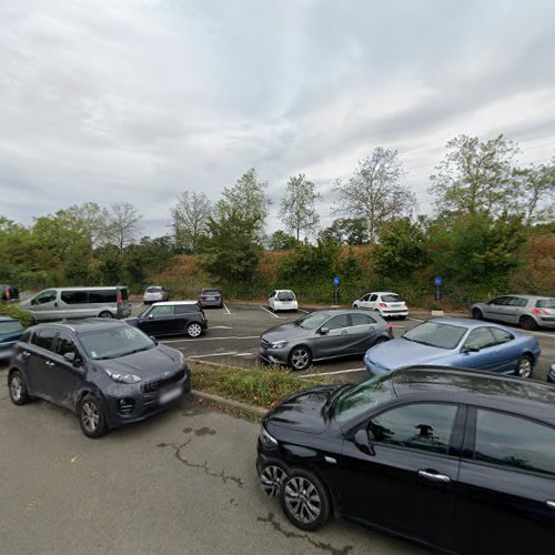 Borne de recharge de véhicules électriques KiWhi Pass Charging Station Montigny-le-Bretonneux