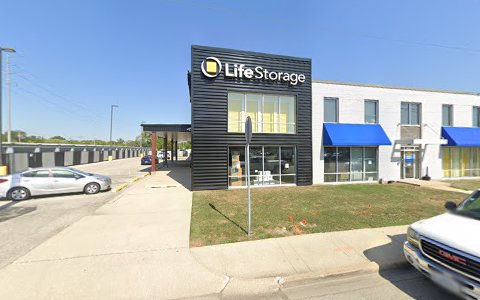 Self-Storage Facility «Life Storage», reviews and photos, 405 Shawmut Ave, La Grange, IL 60525, USA