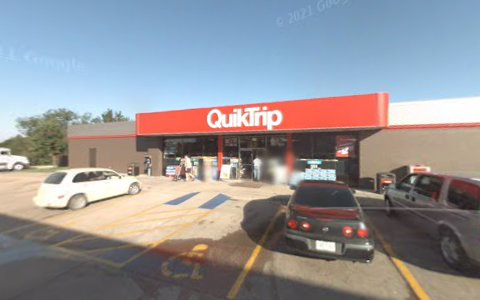 Gas Station «QuikTrip», reviews and photos, 5905 MO-94, Weldon Spring, MO 63304, USA
