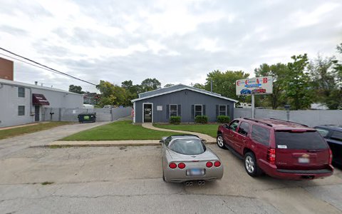 Auto Body Shop «Collision Connection Auto Body», reviews and photos, 126 S Harrison St, Oswego, IL 60543, USA