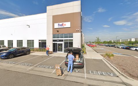Shipping and Mailing Service «FedEx Ship Center», reviews and photos, 9950 E 40th Ave, Denver, CO 80230, USA