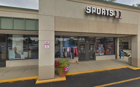 Sporting Goods Store «Sports 11», reviews and photos, 838 S Milwaukee Ave, Libertyville, IL 60048, USA