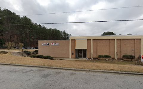 Auto Repair Shop «Circle Truck & Car Painting & Repair Center», reviews and photos, 4520 Commerce Cir SW, Atlanta, GA 30336, USA