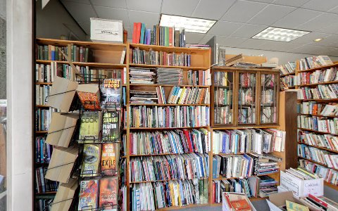 Used Book Store «Once Read Books», reviews and photos, 5422 E Village Rd, Long Beach, CA 90808, USA