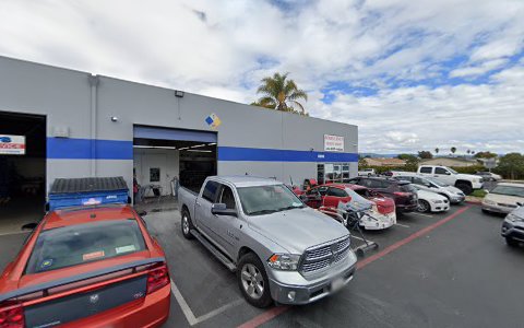 Auto Body Shop «Bodylines Body Shop», reviews and photos, 5809 Winfield Blvd, San Jose, CA 95123, USA