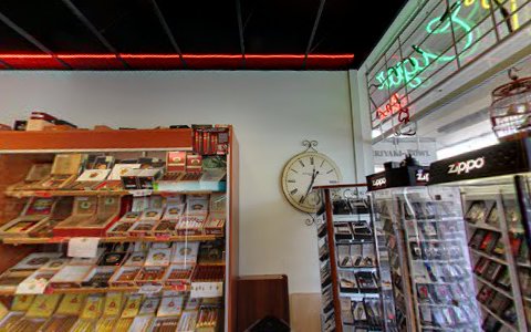 Tobacco Shop «Cigar Land», reviews and photos, 229 Bellevue Way NE, Bellevue, WA 98004, USA