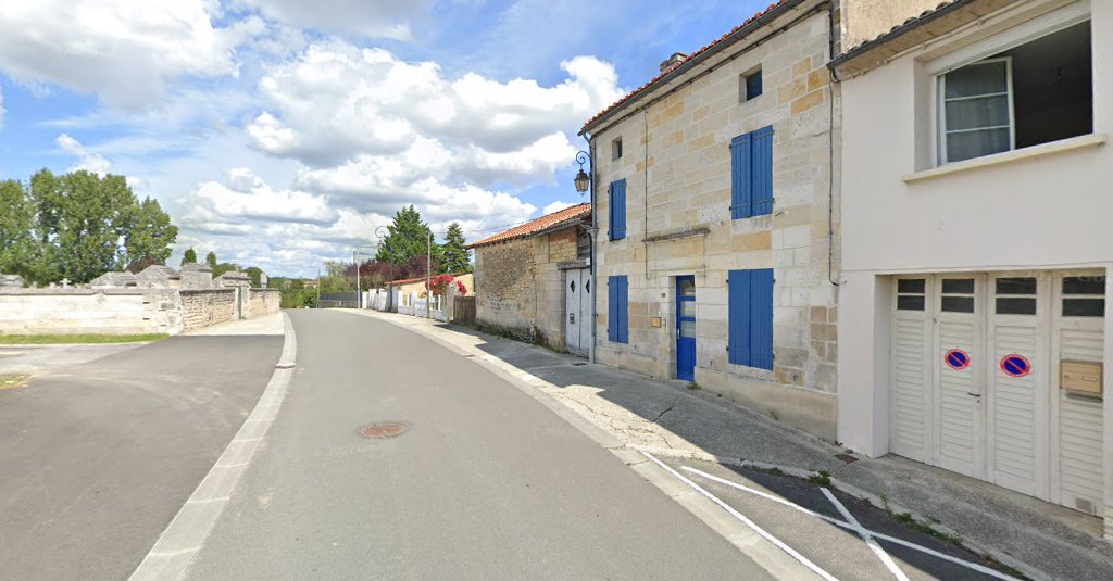 Couvidat Brigitte à Roullet-Saint-Estèphe (Charente 16)
