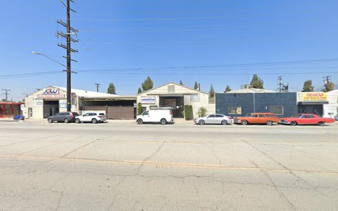 Auto Body Shop «Custom World Auto Body», reviews and photos, 239 S Irwindale Ave, Azusa, CA 91702, USA