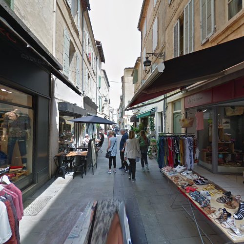 Archives la boutique à Arles