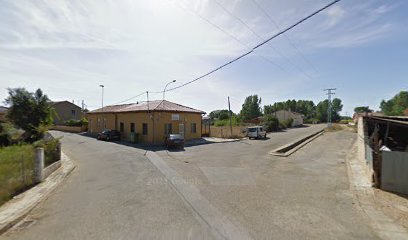 Centro Rural Agrupado Santibañez De Porma en Navafría