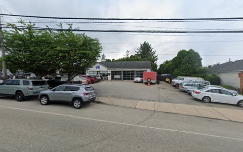Auto Repair Shop «Garrett Hill Auto Services», reviews and photos, 854 Conestoga Rd, Bryn Mawr, PA 19010, USA