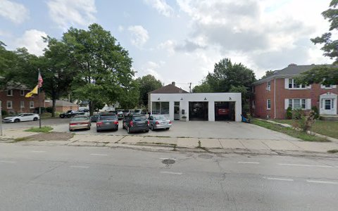 Auto Repair Shop «Dependable Auto Service», reviews and photos, 8107 W North Ave, Wauwatosa, WI 53213, USA