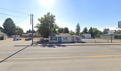 Dr Mom's Pet Spaw & Salon