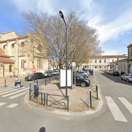 Borne de recharge de véhicules électriques SDE Haute-Garonne Charging Station Bordeaux