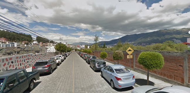 De los Naranjos, Quito 170124, Ecuador