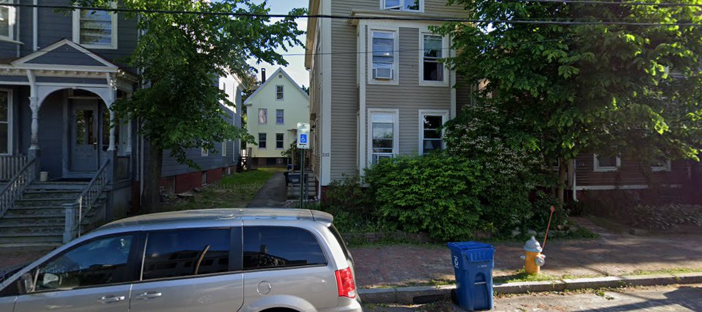 Volunteers of America Northern New England Brackett Street Residence