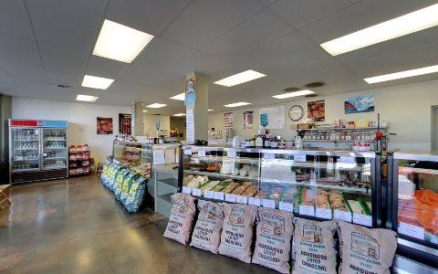 Butcher Shop «B & E Meat & Seafood Co», reviews and photos, 15003 Ambaum Blvd SW, Burien, WA 98166, USA