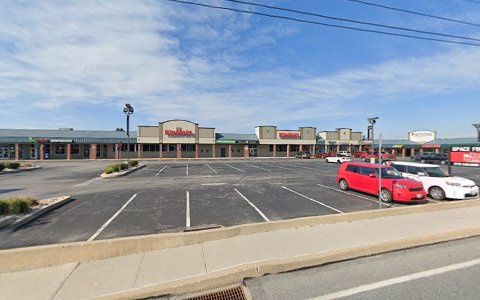 Shopping Mall «Clearview Shopping Center», reviews and photos, 1000 Carlisle St, Hanover, PA 17331, USA