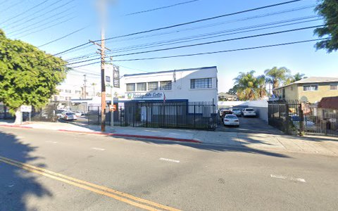 Auto Body Shop «Holiday Auto Center», reviews and photos, 2213 Whittier Blvd, Los Angeles, CA 90023, USA
