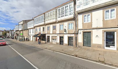 C. Dental San Roque en Santiago de Compostela