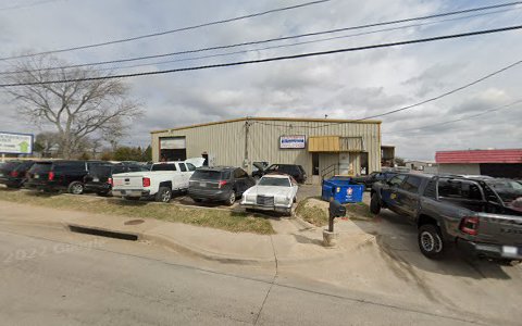 Auto Repair Shop «J.E. Auto Repair», reviews and photos, 1365 E Parkerville Rd, DeSoto, TX 75115, USA