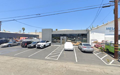 Auto Body Shop «Southern Auto Body», reviews and photos, 118 E 16th St, Costa Mesa, CA 92627, USA