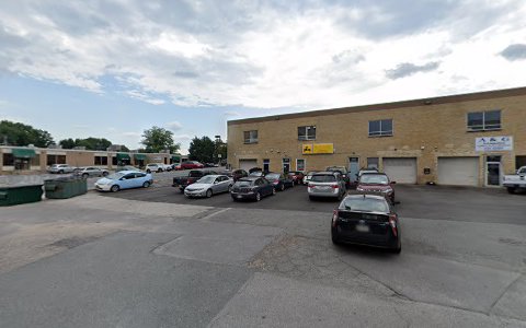 Auto Repair Shop «White Flint Auto Repair», reviews and photos, 11748 Parklawn Dr, Rockville, MD 20852, USA