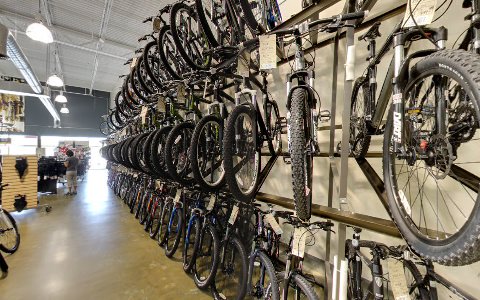 Bicycle Repair Shop «Trek Bicycle Store of St Louis», reviews and photos, 13922 Manchester Rd, Ballwin, MO 63011, USA