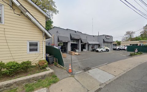 Auto Body Shop «New Rochelle Auto Body Inc», reviews and photos, 43 Potter Ave, New Rochelle, NY 10801, USA