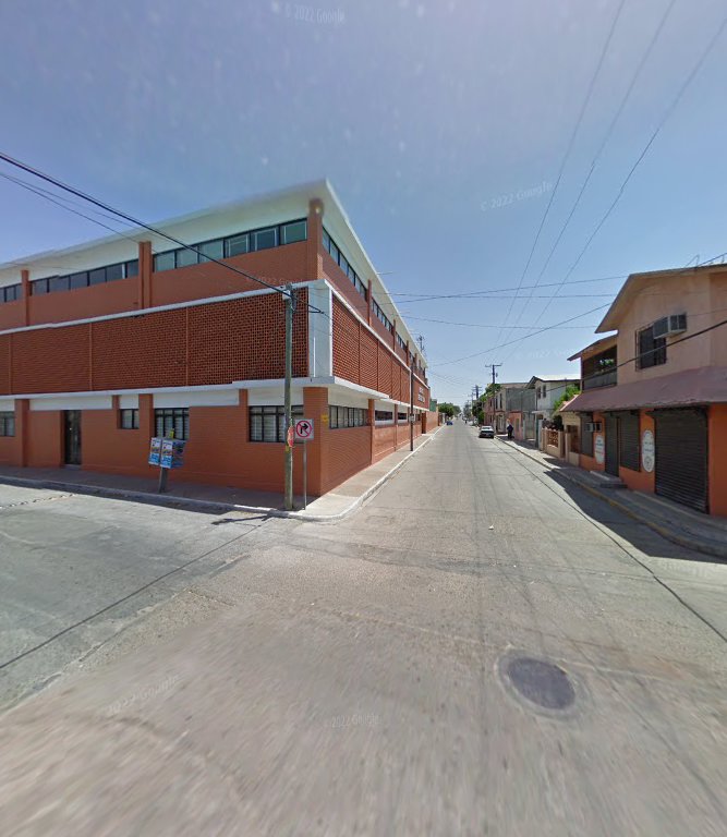 Instituto Colon Secundaria, Colegio Salesiano en Reynosa