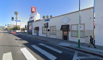 Edward Komberg - Pet Food Store in Los Angeles California