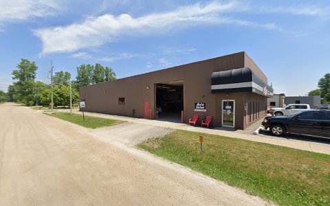 Auto Repair Shop «Tire One Auto», reviews and photos, 32418 W 8 Mile Rd, Farmington, MI 48336, USA