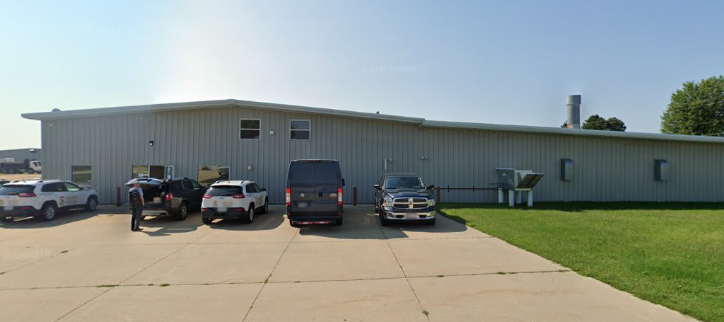 795 6th Ave NW, Dyersville, IA 52040, USA