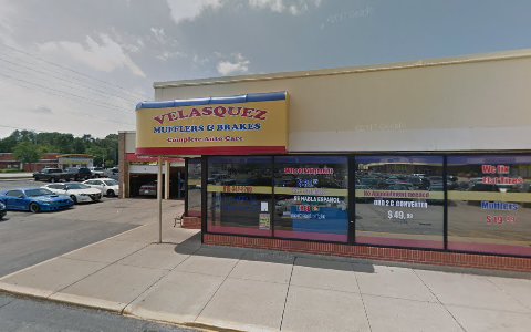Muffler Shop «Velasquez Mufflers & Brakes Shop V Inc», reviews and photos, 4400 W Elm St, McHenry, IL 60050, USA
