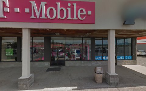 Cell Phone Store «T-Mobile», reviews and photos, 1000 Beltline Rd SW c, Decatur, AL 35601, USA