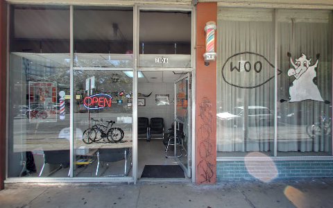 Barber Shop «Wooten Barber Shop», reviews and photos, 2106 Guadalupe St, Austin, TX 78705, USA