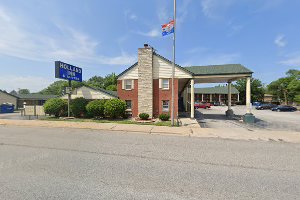Holland inn- whirlpool suites & extended stay image