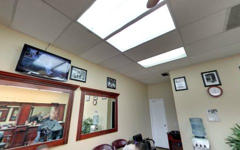 Barber Shop «48th Street Barber Shop», reviews and photos, 4747 E Thomas Rd # A, Phoenix, AZ 85018, USA