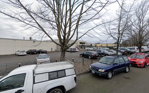 Used Car Dealer «Kuni Auto Center», reviews and photos, 3725 SW Cedar Hills Blvd, Beaverton, OR 97005, USA
