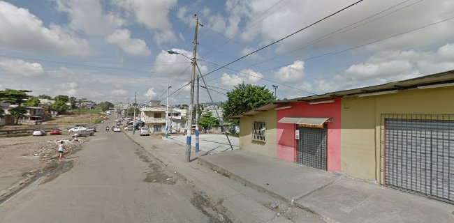 Manu Barber - Guayaquil