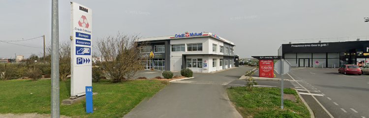 Photo du Banque Crédit Mutuel à Angoulins