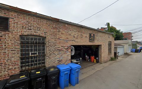 Auto Repair Shop «Tello Auto Repair», reviews and photos, 5521 N Clark St, Chicago, IL 60640, USA