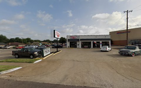 Auto Repair Shop «Mendenhall Auto Services Center», reviews and photos, 7821 Spring Valley Rd, Dallas, TX 75254, USA