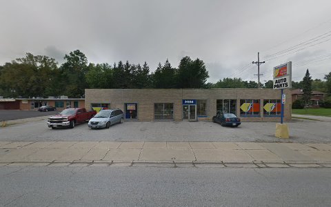 Auto Parts Store «Fisher Auto Parts», reviews and photos, 2990 Oakwood Dr, Cuyahoga Falls, OH 44221, USA