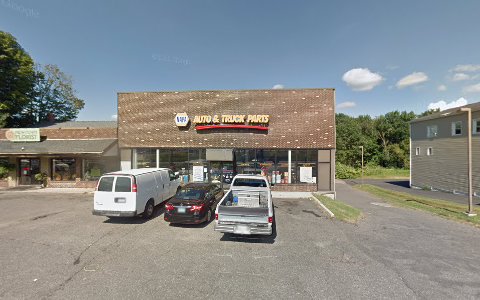 Auto Parts Store «NAPA Auto Parts Fair Auto Supply of Newtown Inc», reviews and photos, 111 S Main St, Newtown, CT 06470, USA