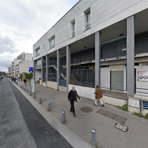 Borne de recharge de véhicules électriques SIGE en Île-de-France Charging Station Colombes