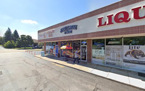 Liquor Store «Liquor Town», reviews and photos, 1005 Essington Rd, Joliet, IL 60435, USA